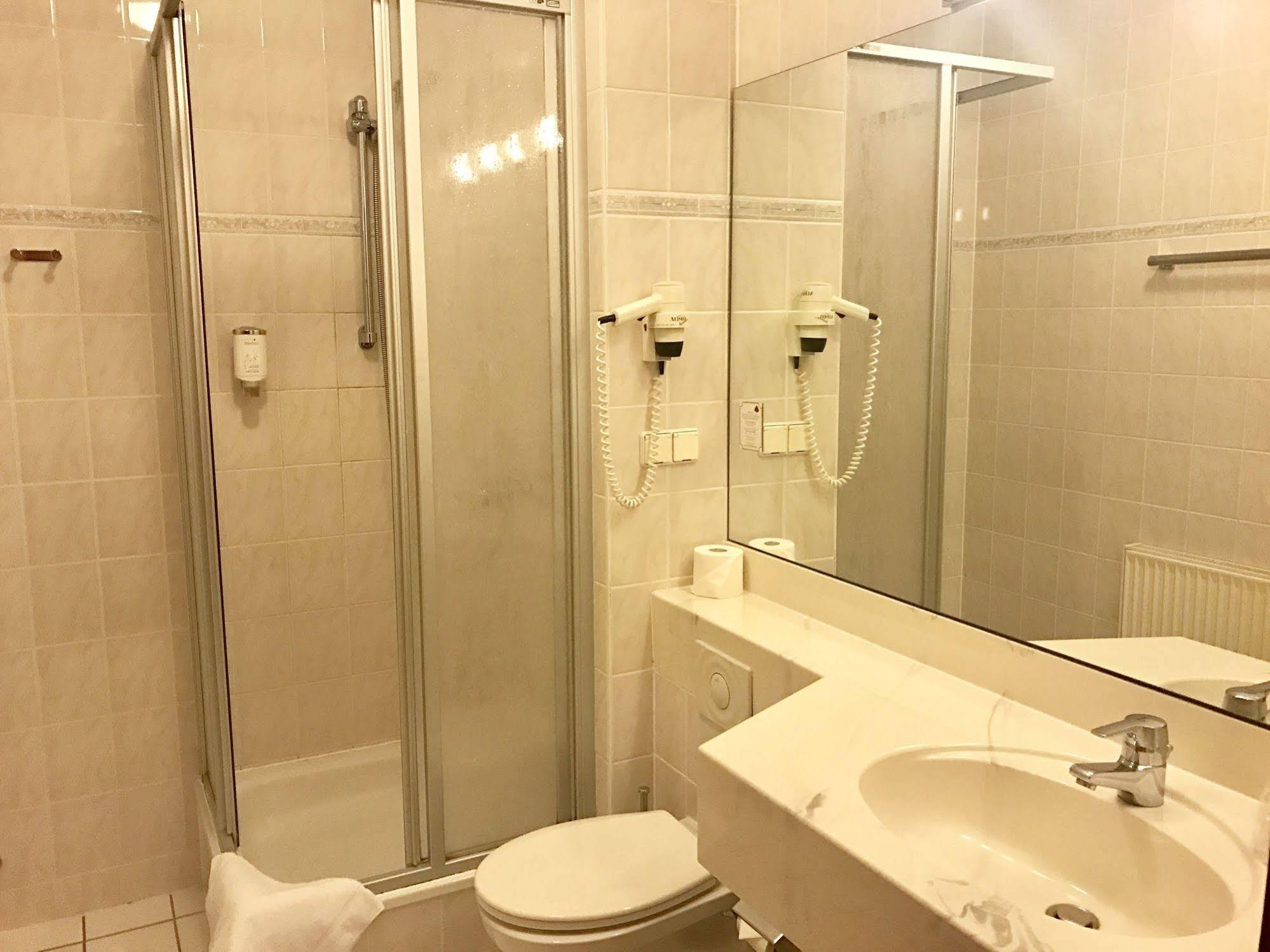 Hotel Berlin - Greenline Hotel Zossen Kültér fotó