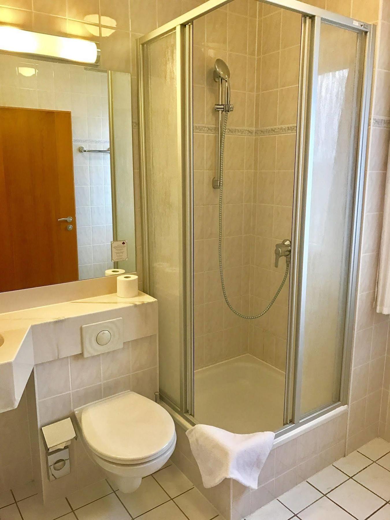Hotel Berlin - Greenline Hotel Zossen Kültér fotó