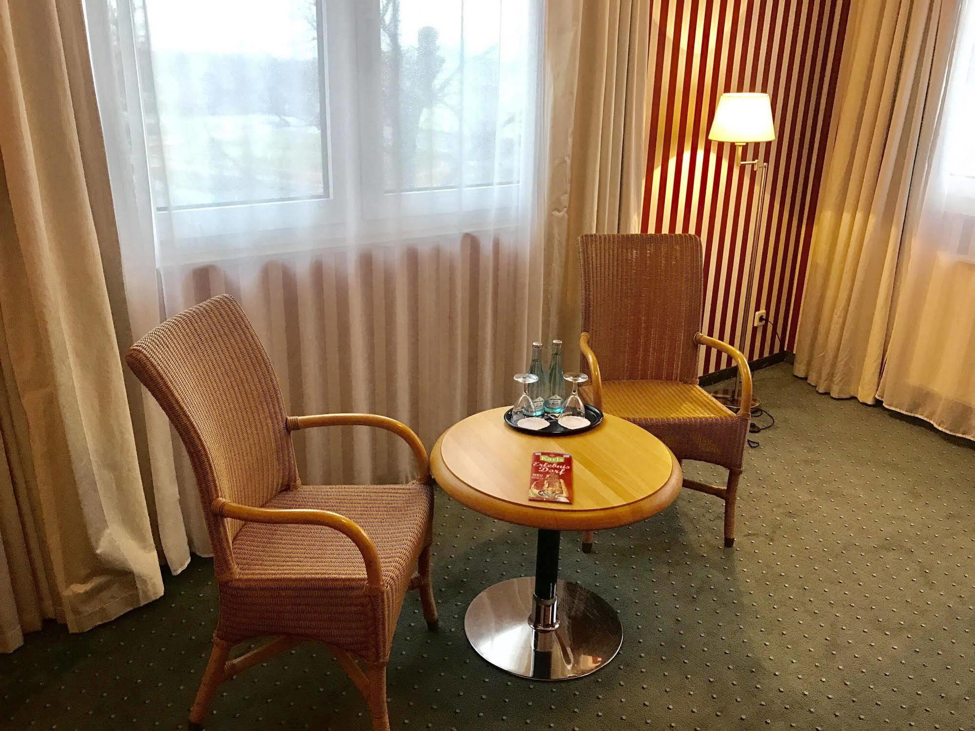 Hotel Berlin - Greenline Hotel Zossen Kültér fotó